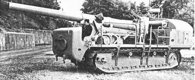 S'agit-il d'une pice de 220 comme celle-ci, un des premiers canons auto-moteurs de l'arme franaise modle 1917)